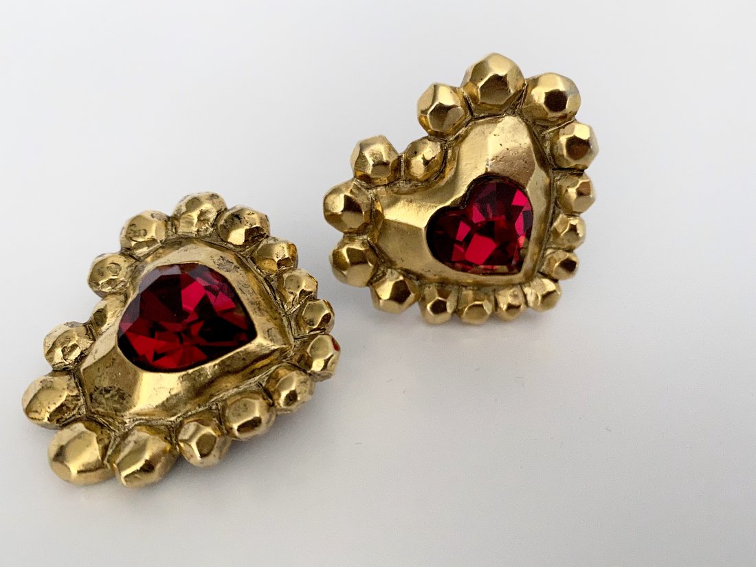 IMPORTANT EMANUEL UNGARO PARIS JEWELED HEART EARRINGS (1 of 2)