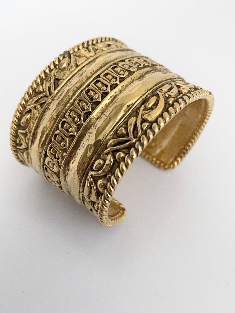 VINTAGE CHANEL MADE IN FRANCE ETRUSCAN CUFF BRACELET (1 of 3)