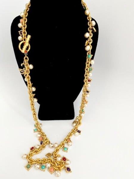 VINTAGE CHRISTIAN LACROIX JEWELED STONE CHARM NECKLACE (1 of 3)