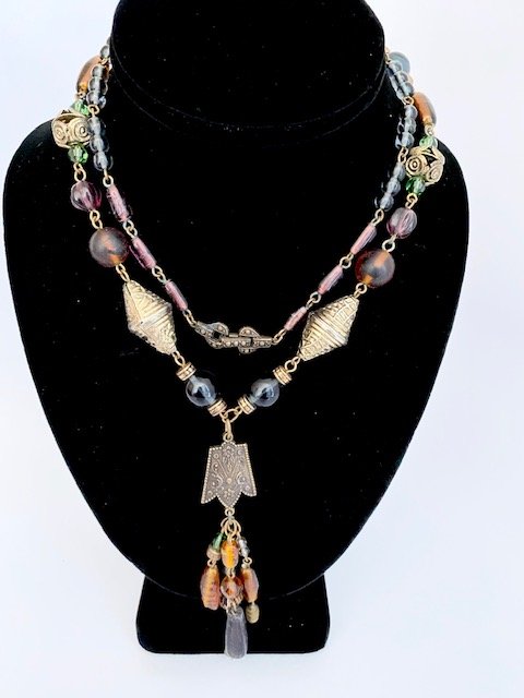 VINTAGE FRENCH OVERSIZED MIXED GLASS TASSEL NECKLACE (1 of 3)