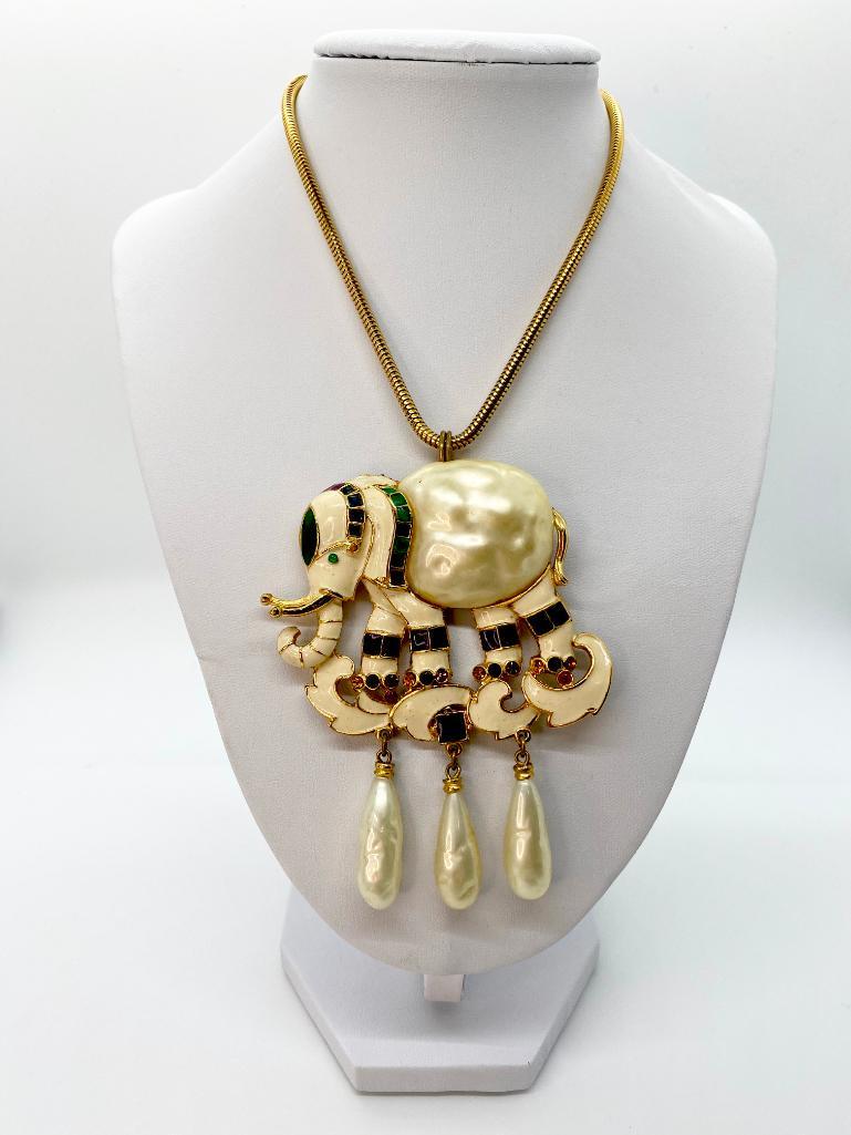 VINTAGE HATTIE CARNEGIE JEWELS OF INDIA PEARL NECKLACE (1 of 4)