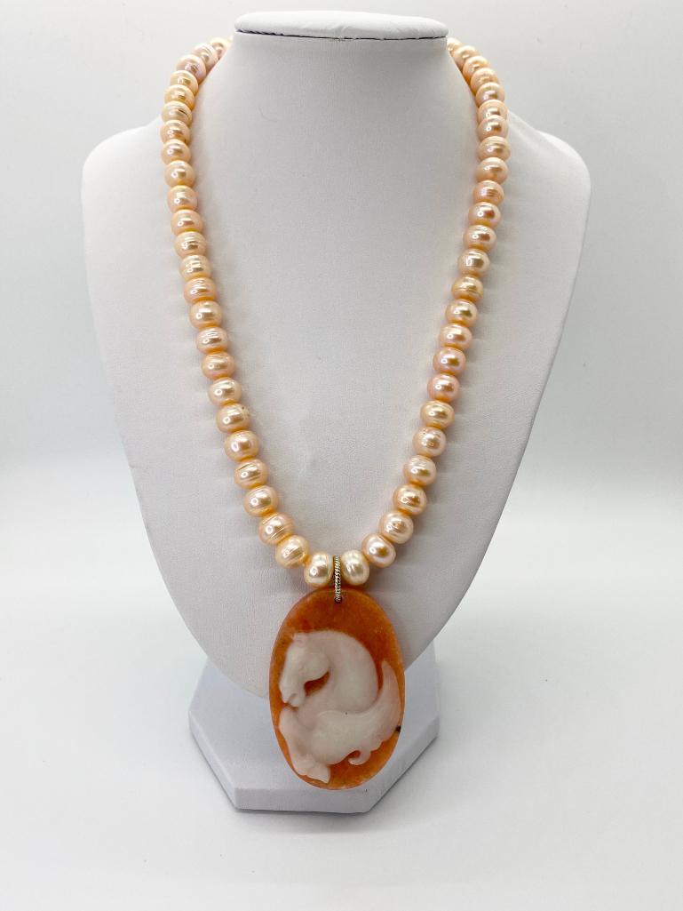 STERLING SILVER PEARL PEGASUS CAMEO NECKLACE (1 of 3)