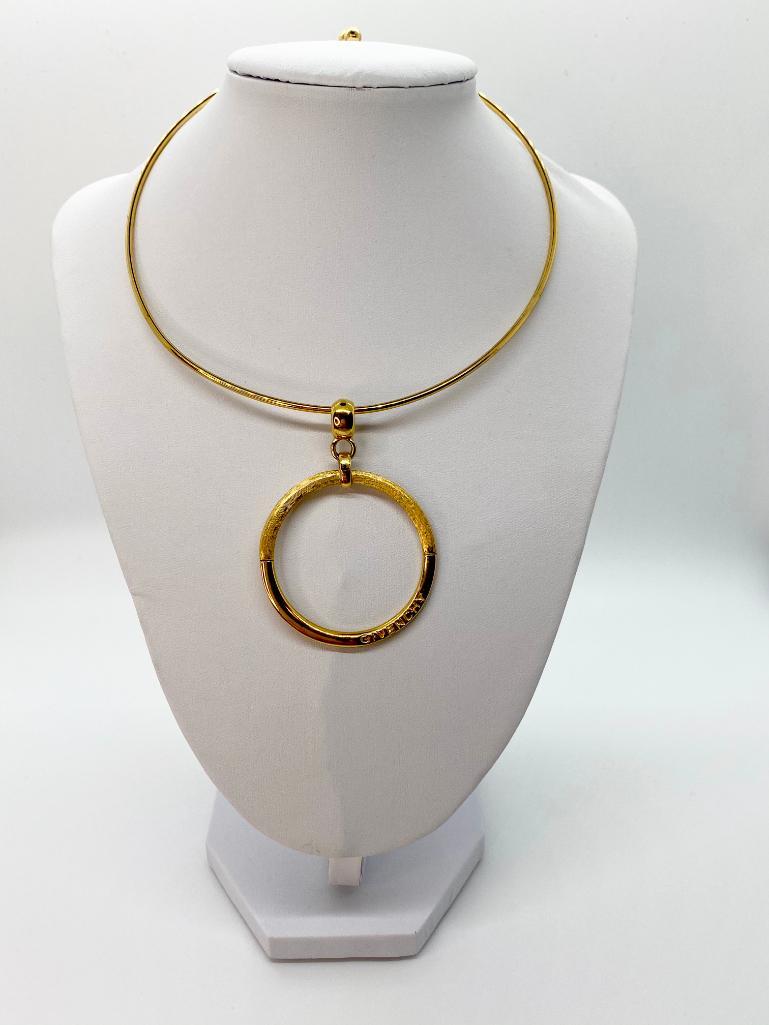 ICONIC VINTAGE 80'S OVERSIZED GIVENCHY PARIS LOGO RING (1 of 2)