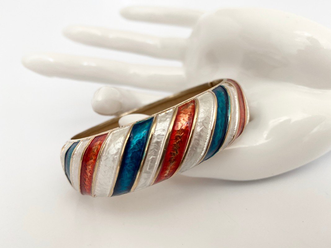 VINTAGE SAPPHIRE & RUBY HAND ENAMELED TRIFARI BANGLE (1 of 2)