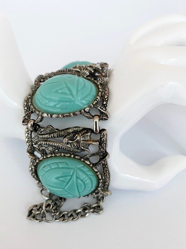A VINTAGE FAUX TURQUOISE SCARAB EGYPTIAN BRACELET (1 of 2)
