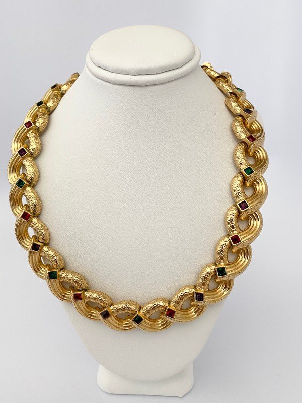 VINTAGE SNAKESKIN JEWELED MOGUL ELABORATE NECKLACE (1 of 2)