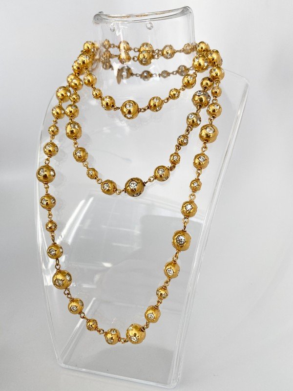 VINTAGE CHANEL FRANCE OVERSIZED JEWELED RUNWAY NECKLACE (1 of 4)
