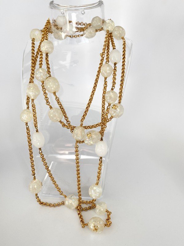 80" SIGNED CHANEL FRANCE FAUX OPAL VINTAGE NECKLACE (1 of 5)