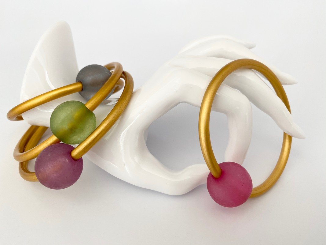 JILL FAGAN RUNWAY TRIO LINK BANGLES & SINGLE BRACELET (1 of 2)