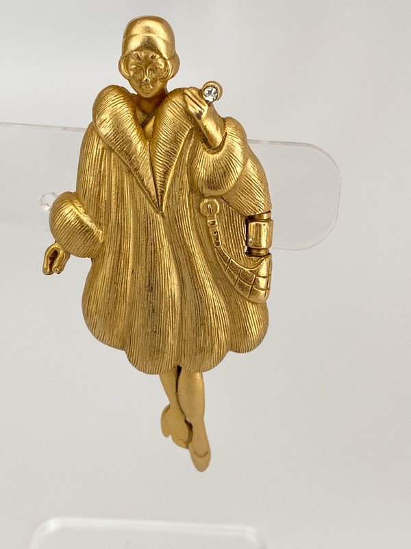 VINTAGE DESIGNER HIGH FASHION WOMAN STRIP BROOCH (1 of 2)