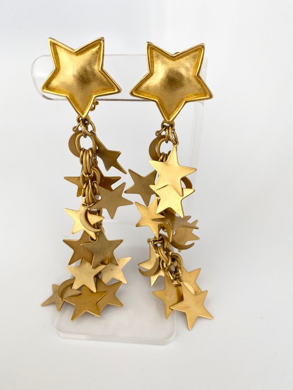 VINTAGE 5" CHANDELIER RUNWAY MOON & STAR EARRINGS (1 of 2)