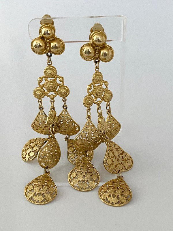 VINTAGE 5" FRENCH COUTURE RUNWAY FILIGREE LONG EARRINGS (1 of 2)