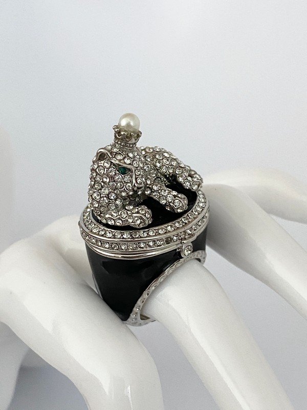 VINTAGE IMPERIAL RUSSIAN MOGUL JEWELED CAT POISON RING (1 of 4)