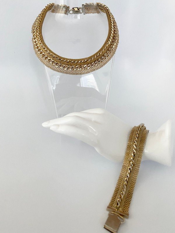 VINTAGE HATTIE CARNEGIE RUNWAY MESH BRACELET & NECKLACE (1 of 3)