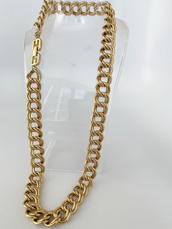 VINTAGE GIVENCHY PARIS OVERSIZED CHAIN LINK NECKLACE (1 of 3)