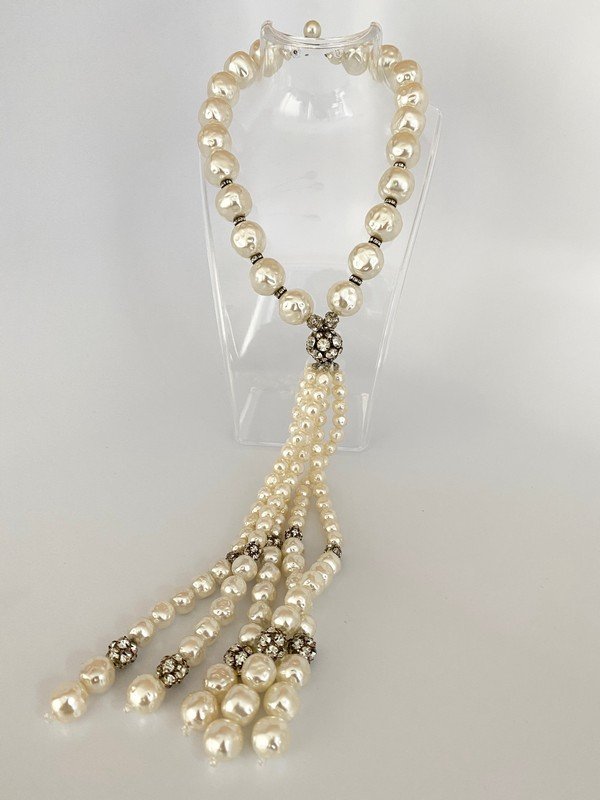 IMPORTANT VINTAGE FRENCH 9" WATERFALL TASSEL NECKLACE: An 18" faux pearl jeweled rhondelle necklace with 9" waterfall tassel with jeweled balls.