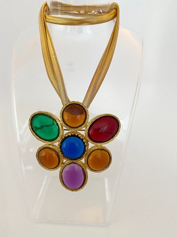 OVERSIZED POURED RESIN VINTAGE MOGUL PENDANT NECKLACE: A oversized poured resin multi colored pendant that doubles as a brooch with a soft mesh chain. Chain measures 30" and pendant 3"