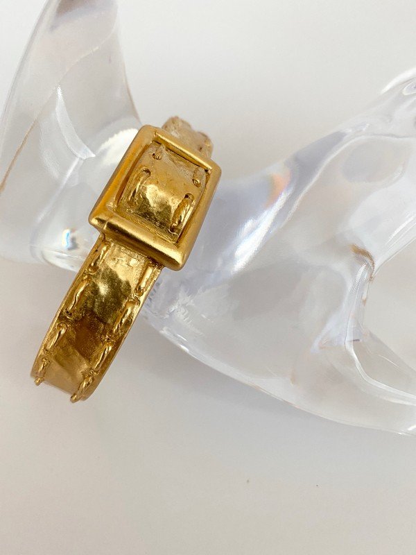 VINTAGE SIGNED BALENCIAGA PARIS RUNWAY BUCKLE BRACELET: A rare signed Balenciaga made n Paris buckle bracelet. The piece measures 2 1/2" with an opening of 1 1/4"