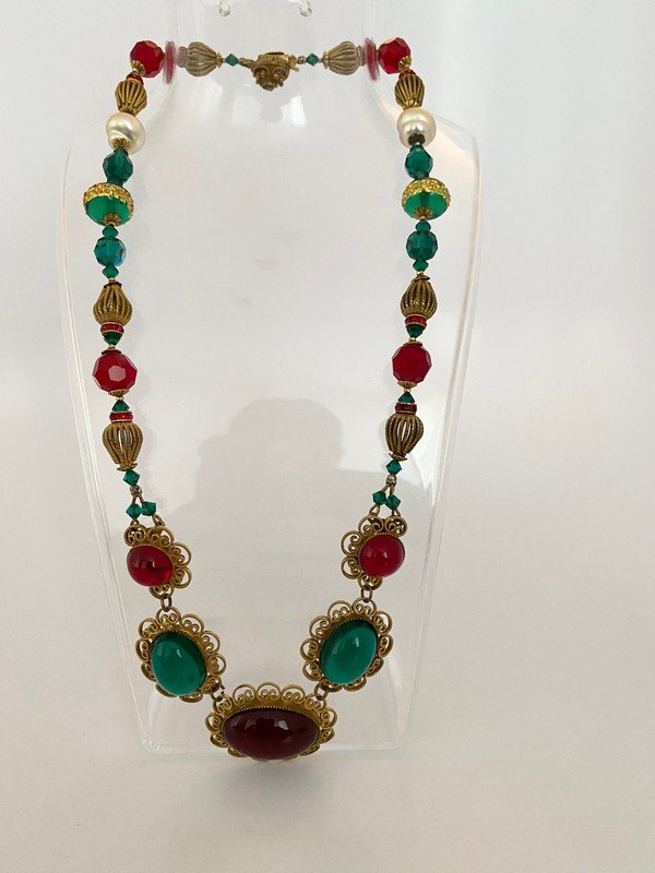 VINTAGE ORIG BY ROBERT RUBY & EMERALD GRIPOIX NECKLACE (1 of 3)