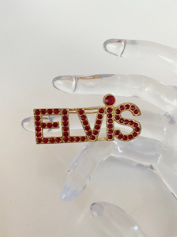 RAREST ELVIS PRESLEY ENTERPRISES VINTAGE ELVIS BROOCH (1 of 3)