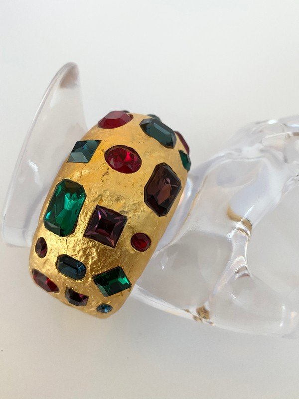 VINTAGE KENNETH LANE JEWEL ENCRUSTED MOGUL BRACELET (1 of 5)