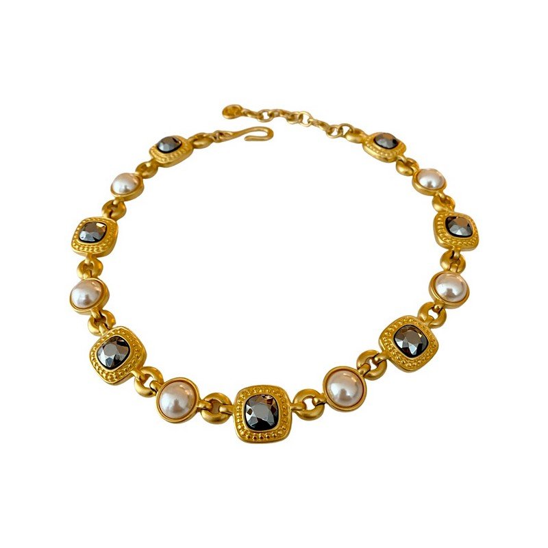 VINTAGE 80'S GIVENCHY PARIS JEWELED RUNWAY NECKLACE (1 of 2)