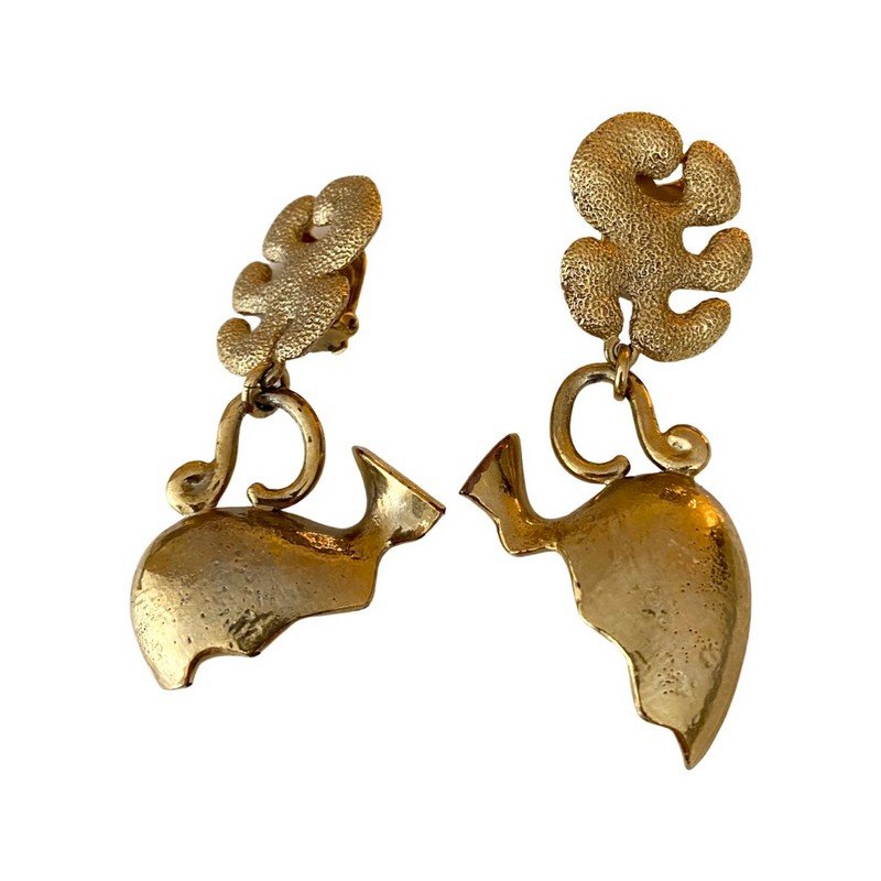 VINTAGE LOUIS FERAUD PARIS 80's MASSIVE RUNWAY EARRINGS: A stunning 3 1/2" pair of chandelier earrings made of a left and right sided "broken urn"