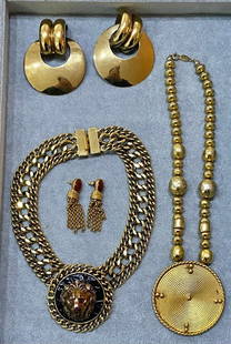 VINTAGE LOT OF SIGNED ITALIAN & 80'S COSTUME JEWELRY: An estate lot of mint condition vintage costume jewelry consisting of a large signed graziano italy lion necklace, 80's alexis Kirk medallion necklace and massive bold unsigned runway pieces