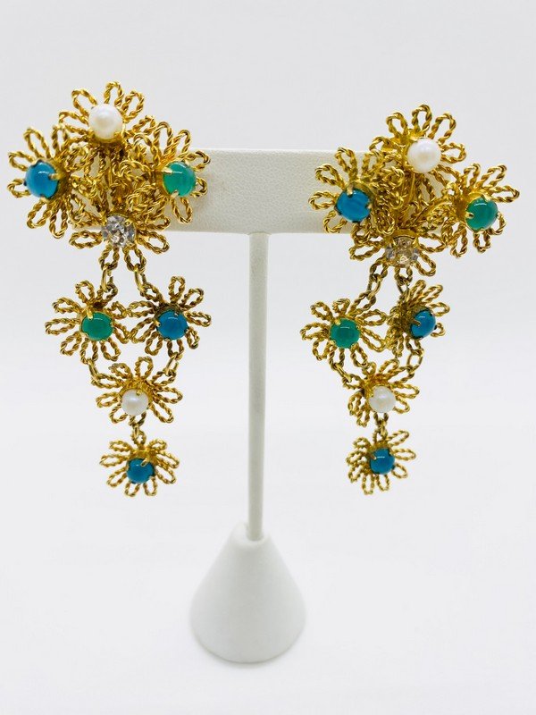 RARE VINTAGE CHRISTIAN DIOR 1967 RUNWAY CHANDELIER EARRINGS (1 of 3)