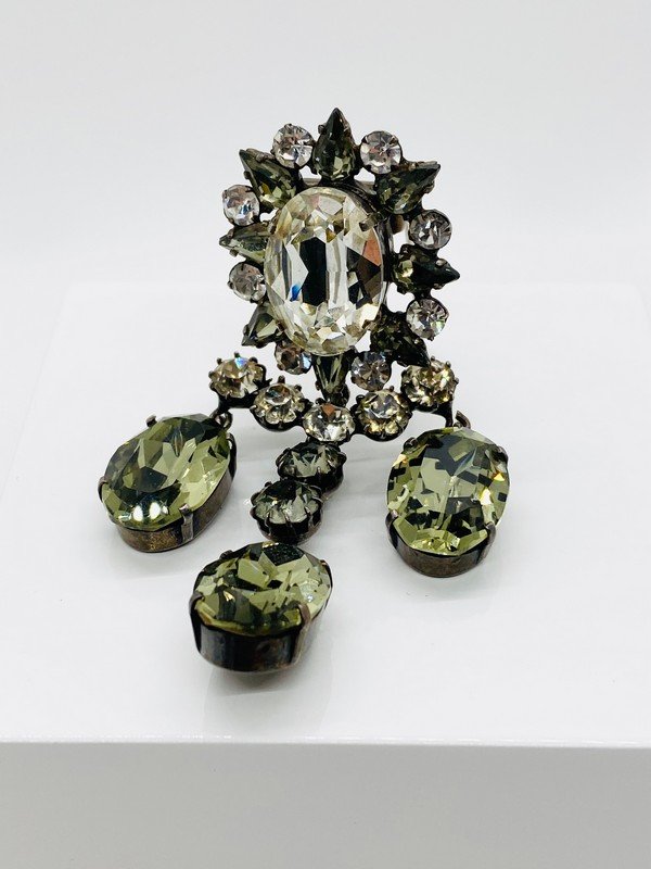 IMPORTANT SIGNED DEPOSE FRENCH FUR CLIP FOR BALENCIAGA 1940'S (1 of 3)