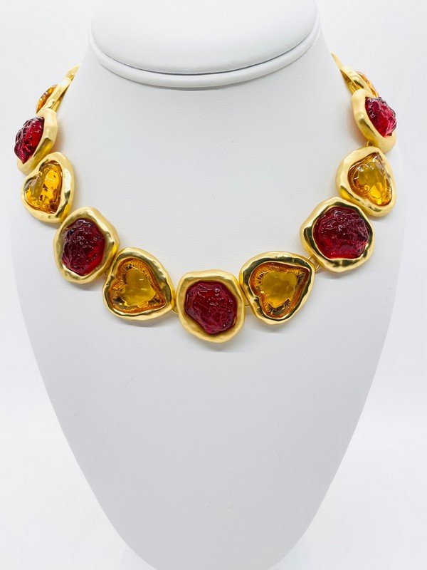 OVERSIZED HAUTE COUTURE RUNWAY POURED RESIN MOGUL NECKLACE (1 of 2)