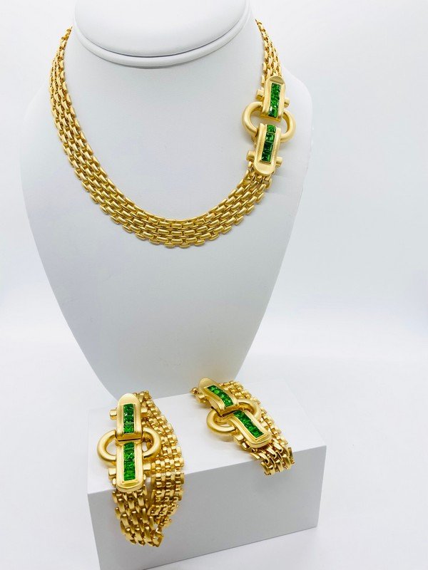 A CHANNEL SET PERIDOT RHINESTONE PANTHER LINK NECKLACE & 2 BRACELETS (1 of 2)