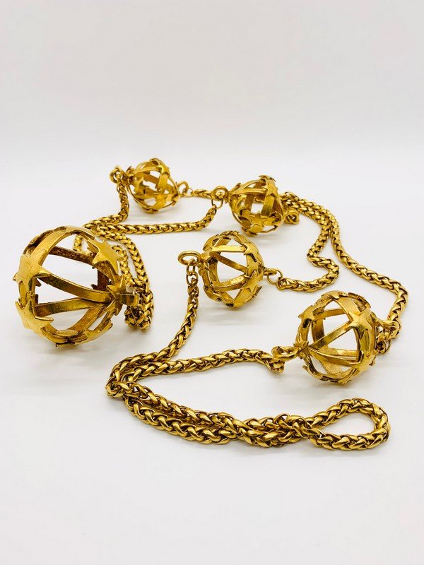 MUSEUM QUALITY VINTAGE DOMINIQUE AURIENTIS PARIS RUNWAY MOON & STAR NECKLACE (1 of 3)