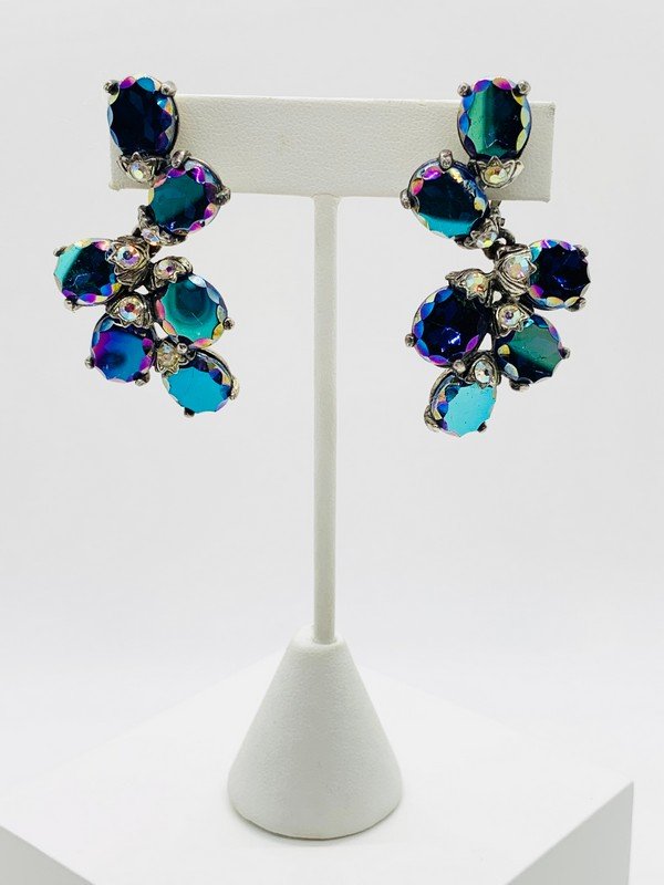 VINTAGE SCHIAPARELLI HAUTE COUTURE LONG CHANDELIER EARRINGS: A SIGNED PAIR OF SCHAPARELLI EARRINGS; CLIP ONS. EACH MEASURES 2 1/2"