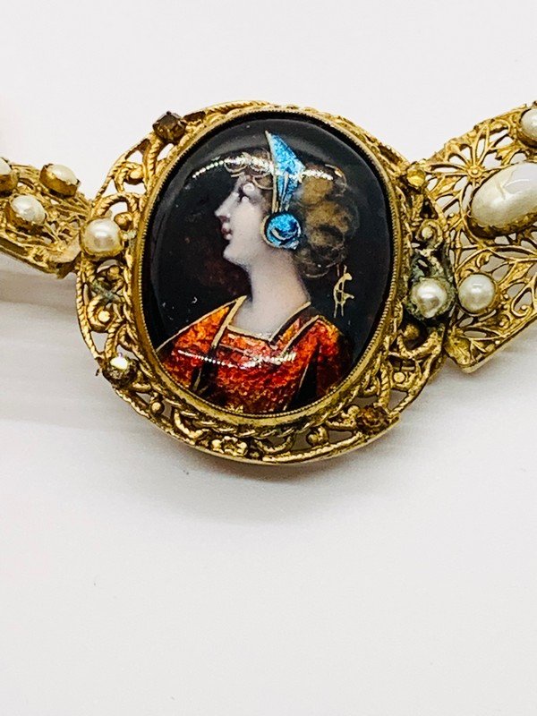 MUSEUM QUALITY SIGNED MADE IN FRANCE ANTIQUE JEWELED PORTRAIT BRACELET: A RARE SIGNED MADE IN FRANCE PAINTED PORTRAIT BRACELET ON PORCELAIN WITH FAUX JEWELS. MEASURES 7 1/2".