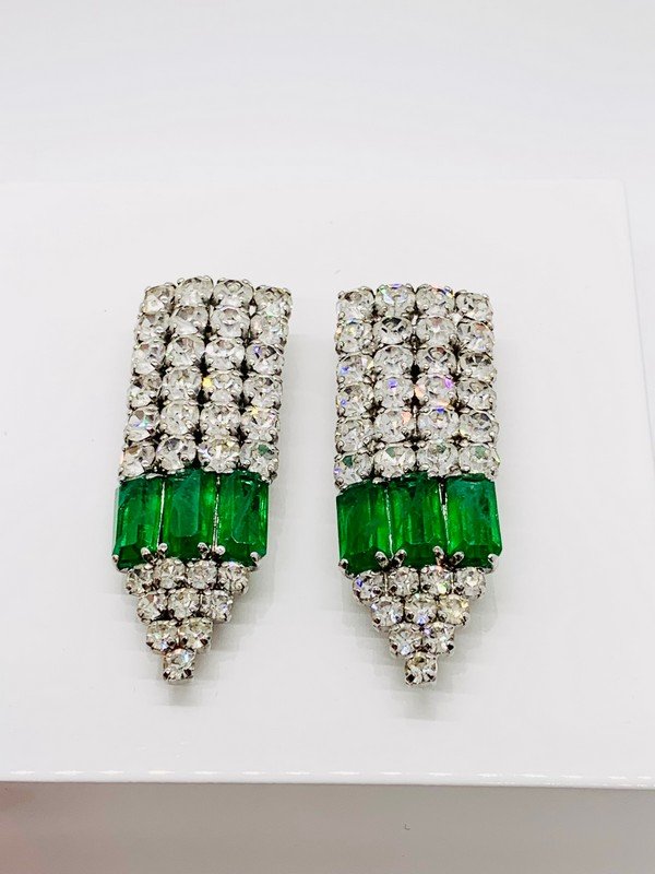 VINTAGE SIGNED CHRISTIAN DIOR 1974 JEWELED MOGUL PAIR OF FUR CLIPS (1 of 2)