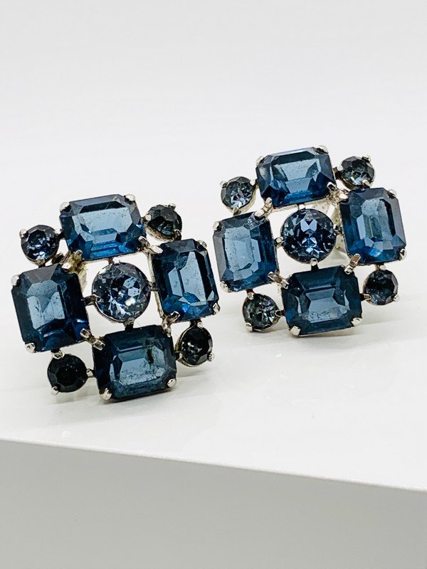 A VINTAGE SIGNED PAIR OF CHRISTIAN DIOR BY MITCHEL MAER EARRINGS (1 of 2)