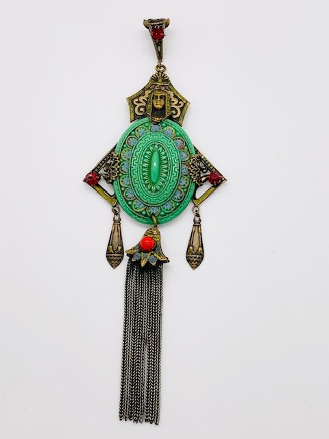 A LARGE VINTAGE NEIGER BROTHERS EGYPTIAN GLASS TASSEL PENDANT (1 of 2)