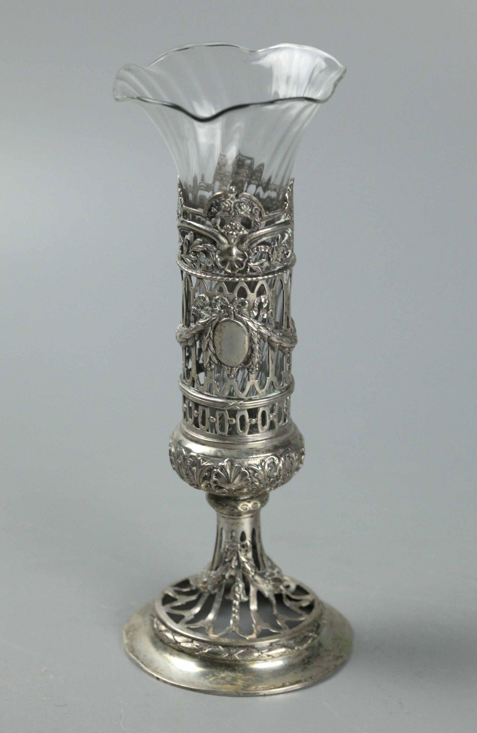 18-19th Century Hand Blown Glass Flower Vase (1 of 6)
