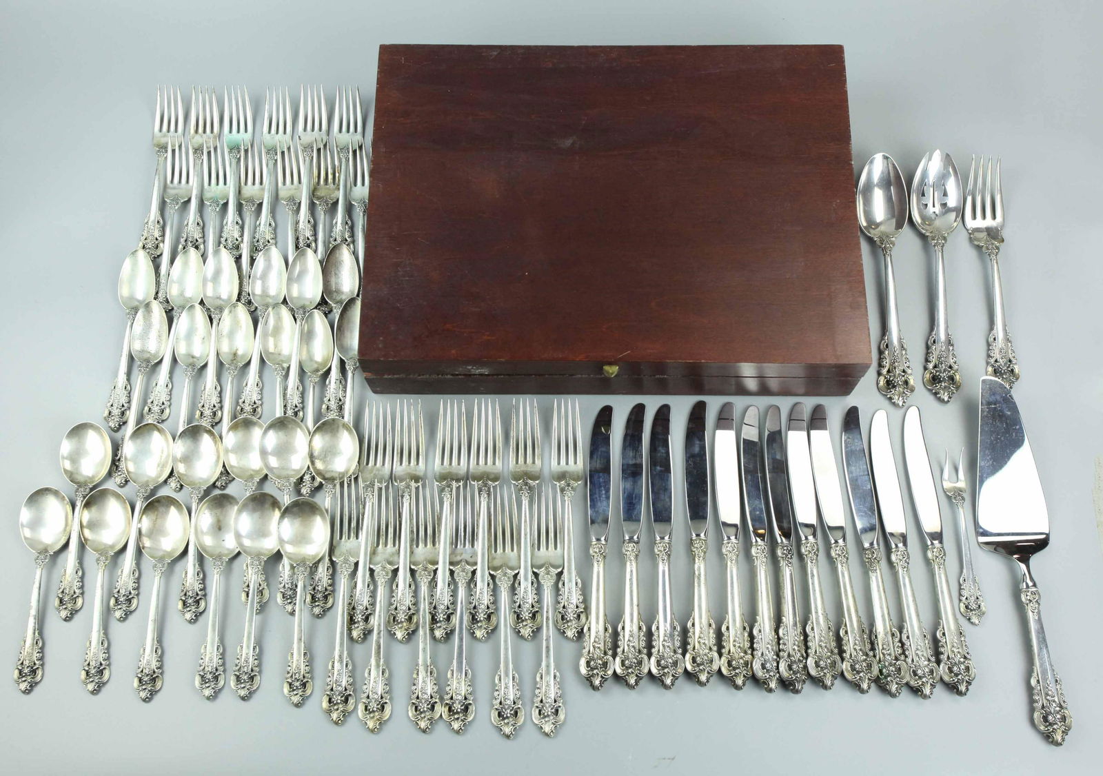 Grand Baroque By Wallace Sterling Silver Flatware 65 (1 of 7)