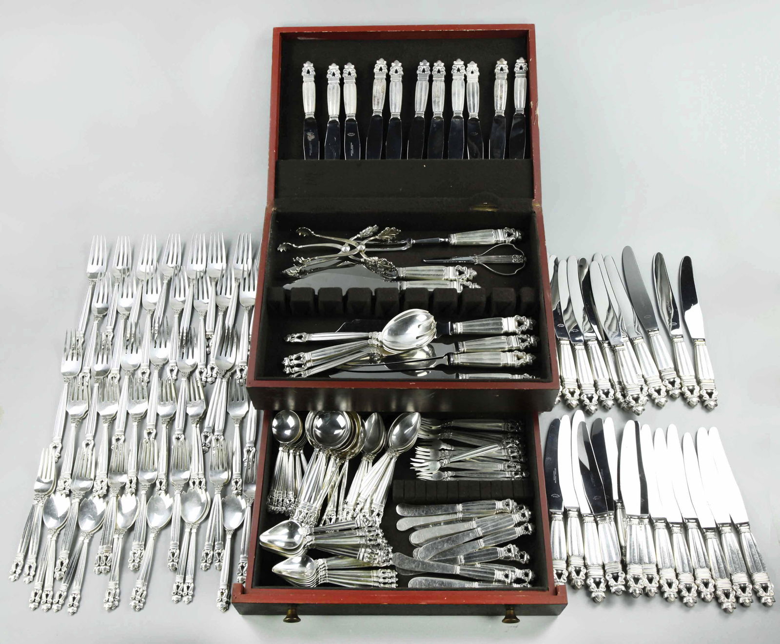 Large Georg  Jensen  Acorn pattern flatware set (1 of 20)