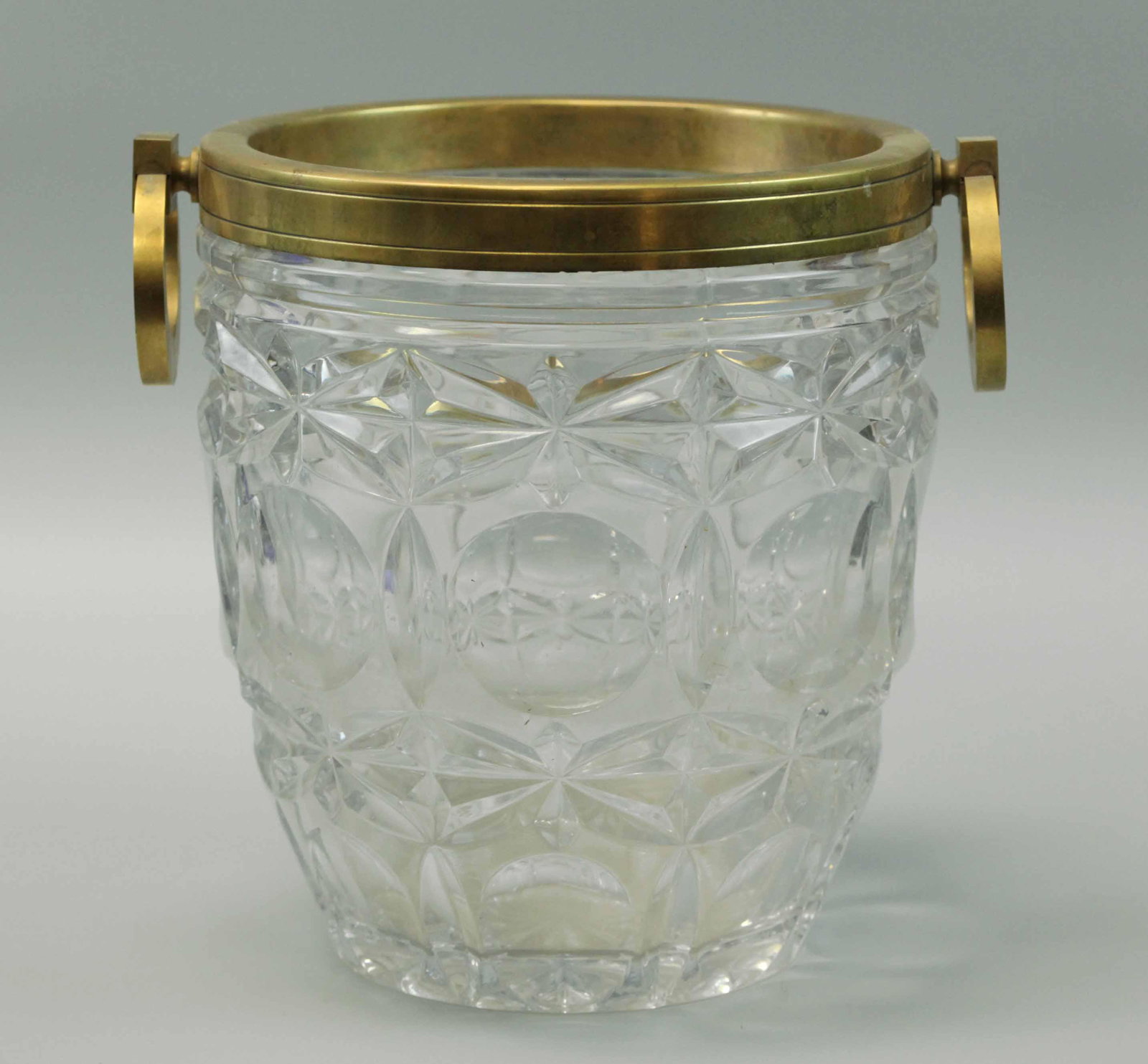 Ice bucket with gilt handlers: Ice bucket with gilt handlers, Glass with ormolu bronze,9``x9``