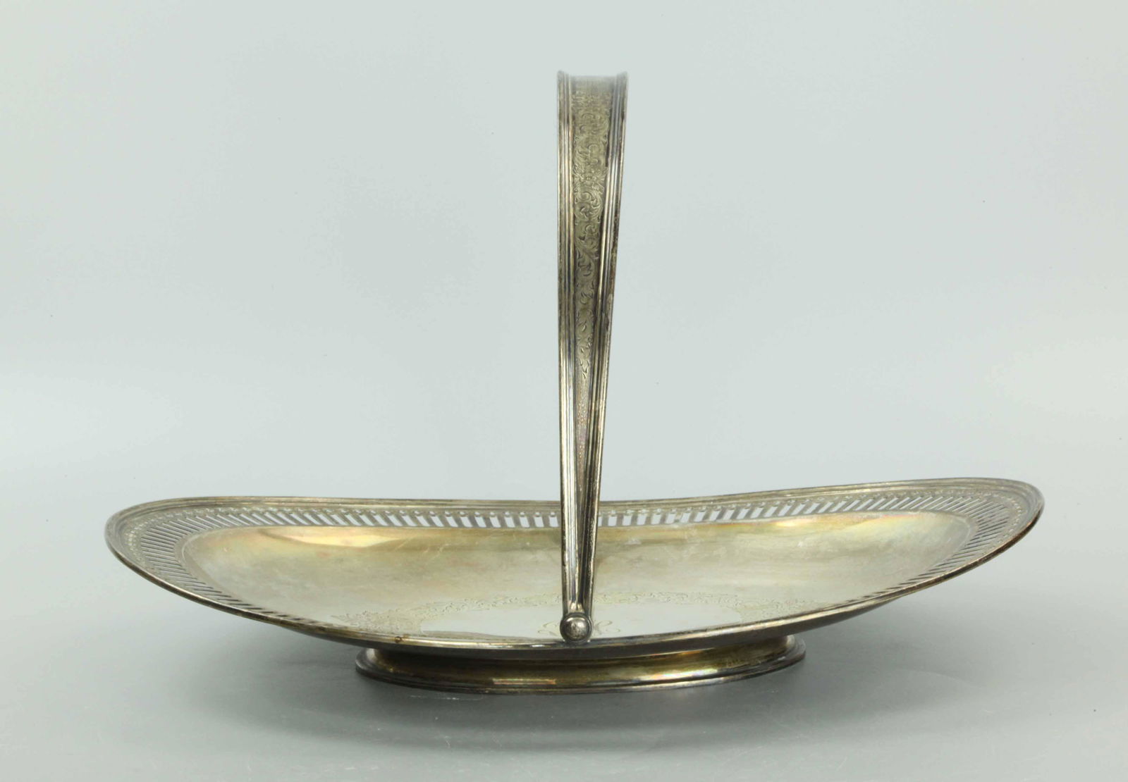 19th Century Large Sterling Silver Basket With Moving (1 of 10)