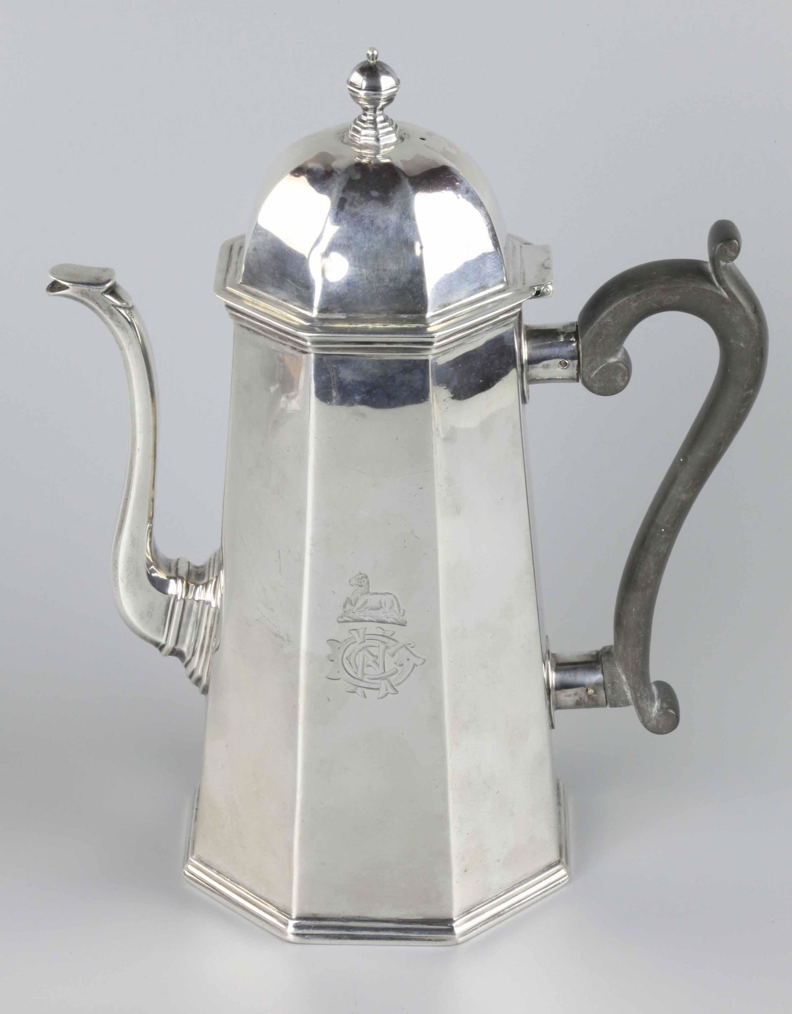 20th century sterling silver English tea pot (1 of 6)