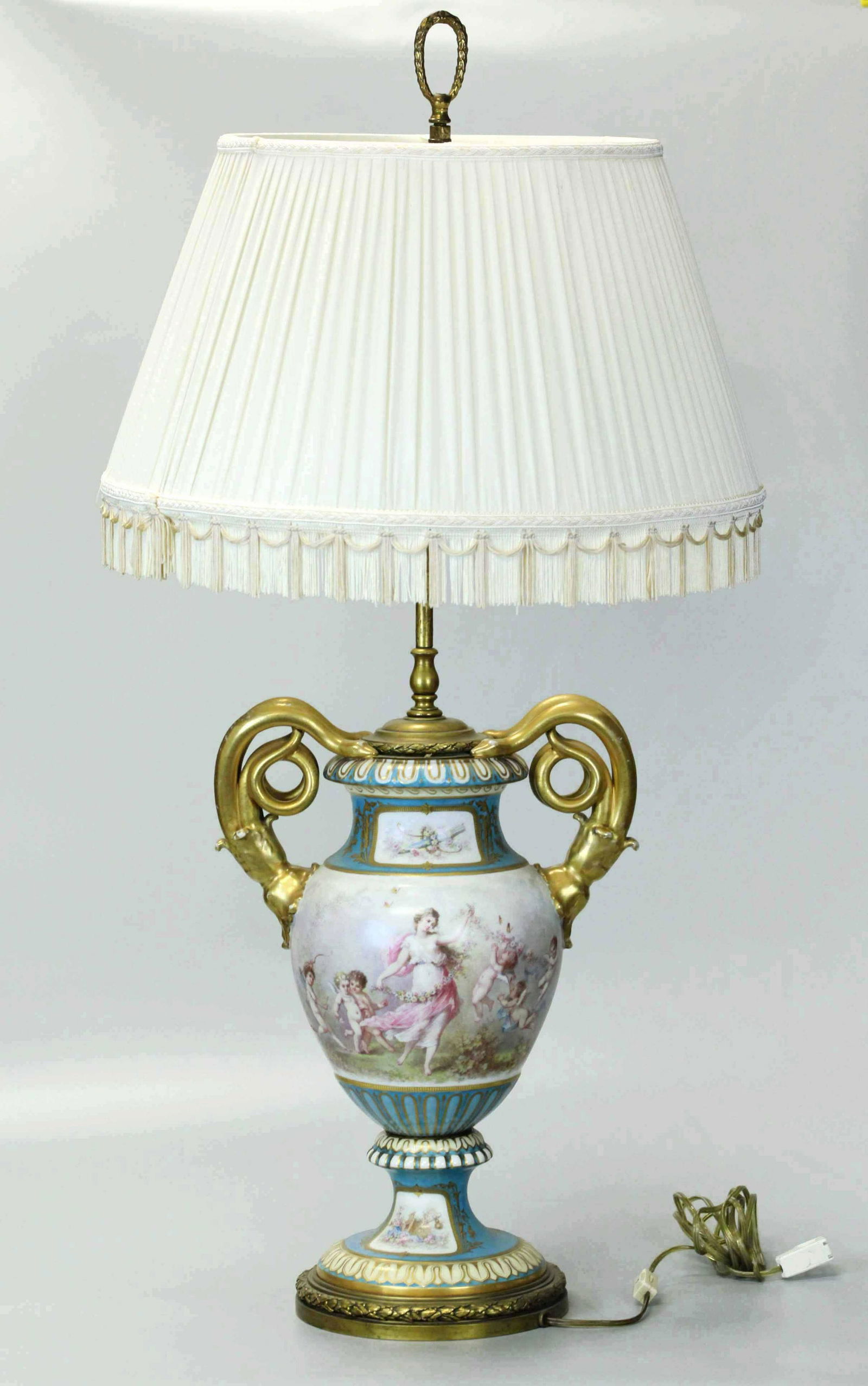 19th Century Meissen Porcelain Lamp With Snake Handles (1 of 8)