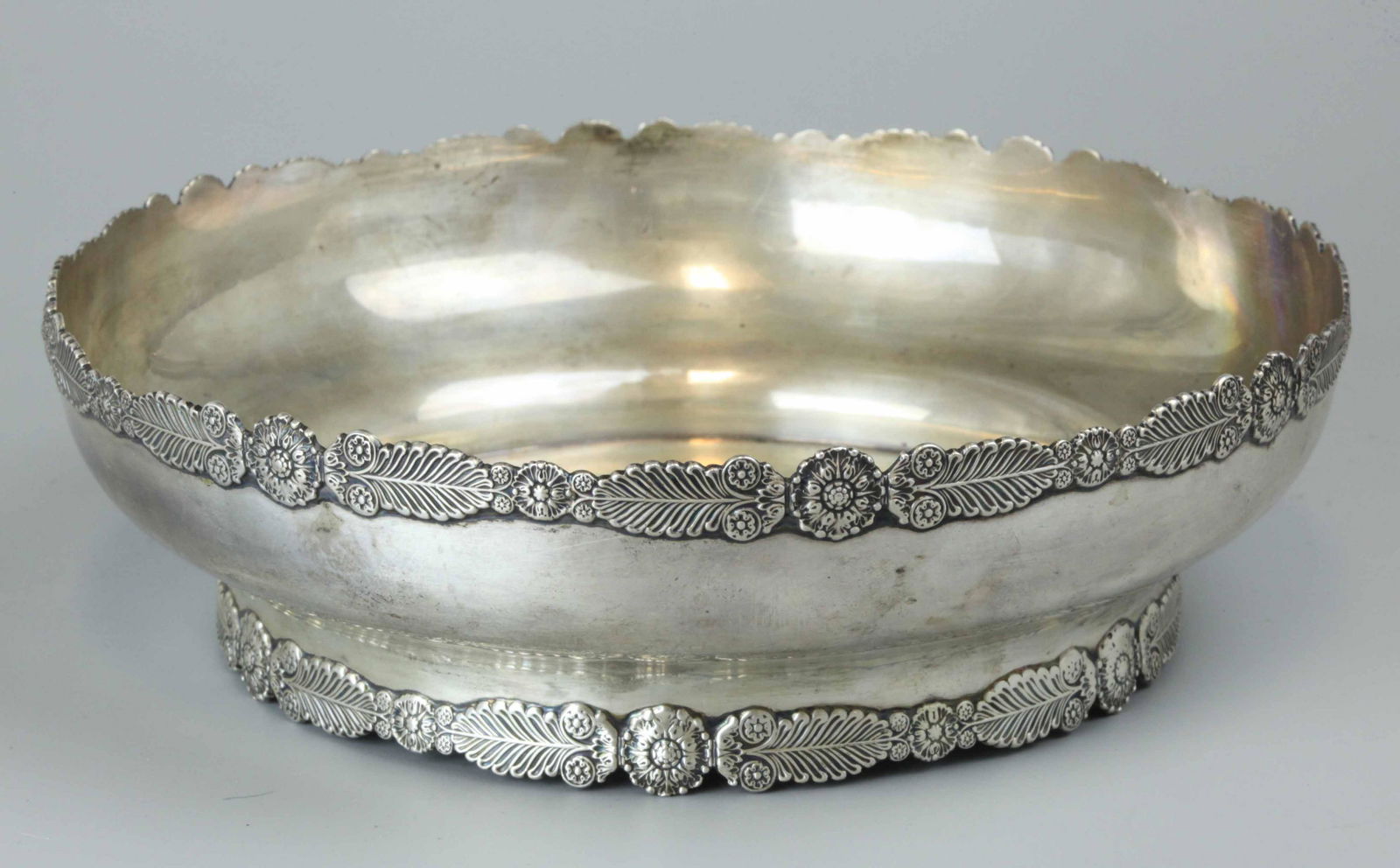 Sterling silver bowl, Theodore B. Starr, marked (1 of 7)