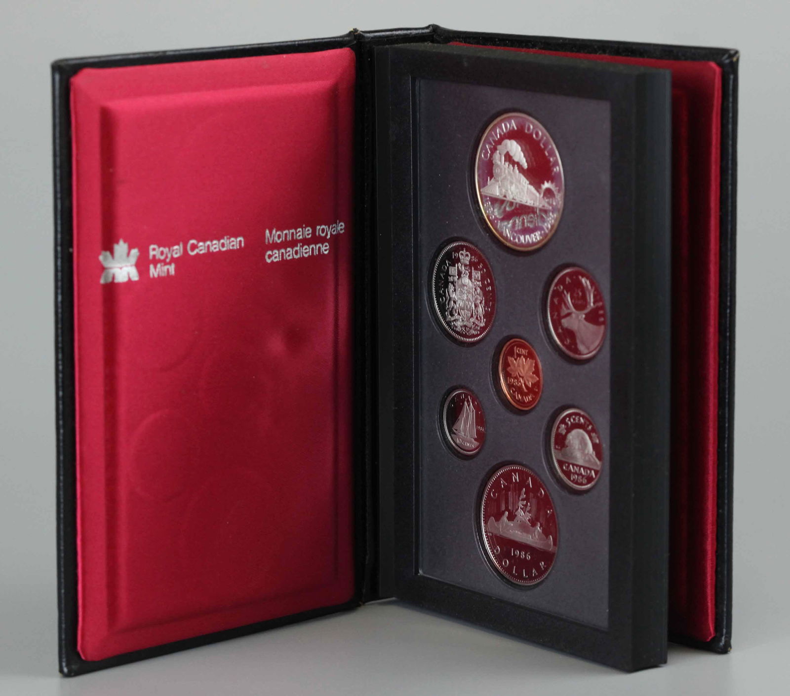 1986 Canda 7-coin double dollar (1 of 4)