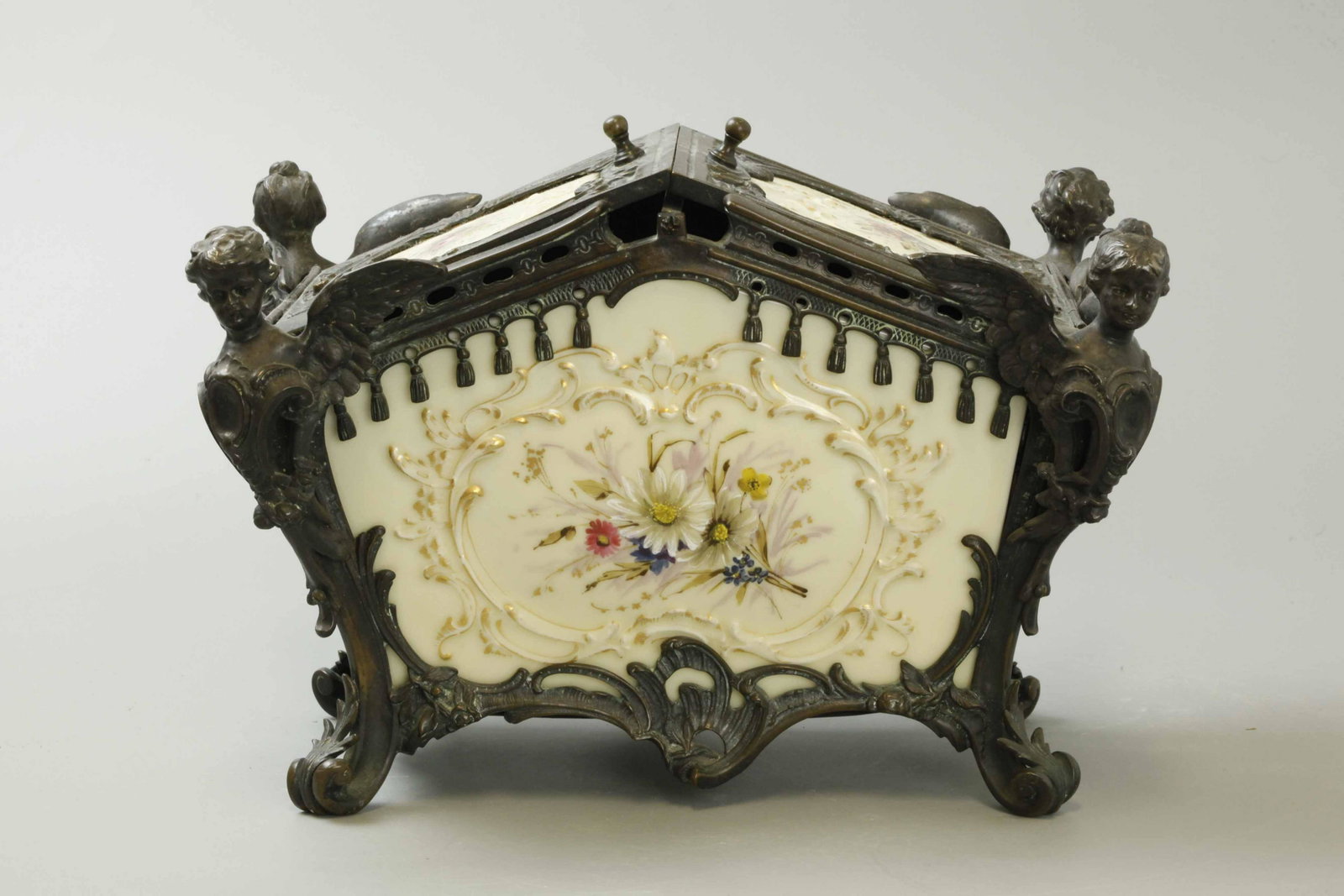 19 C bronze and porcelain Jewelry box: 19th century bronze and porcelain Jewelry box, W: 12 inches, H: 9 inches, D: 8.5 inches