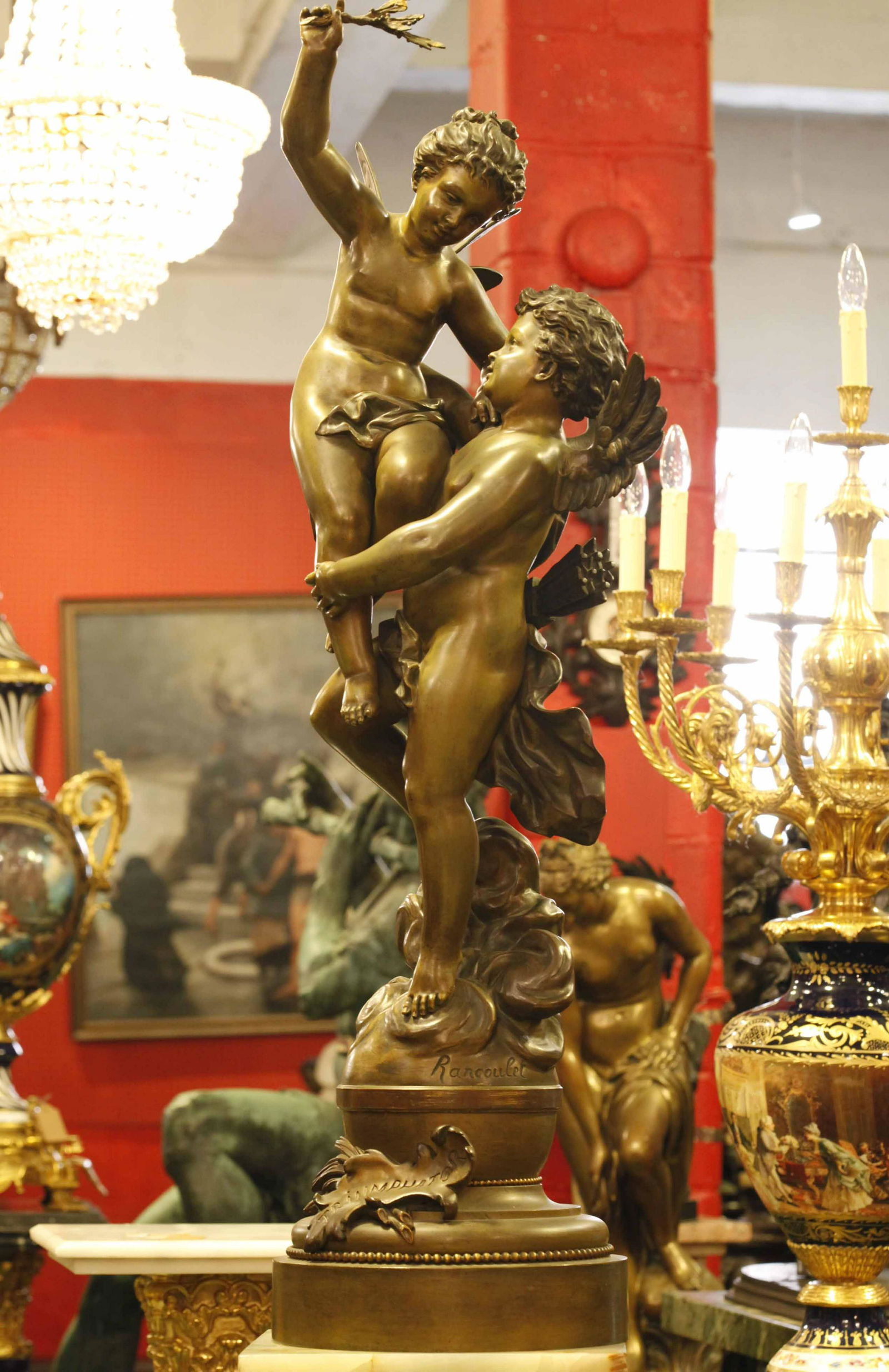 19 C Bronze sculpture group "Triumphator", signed (1 of 12)