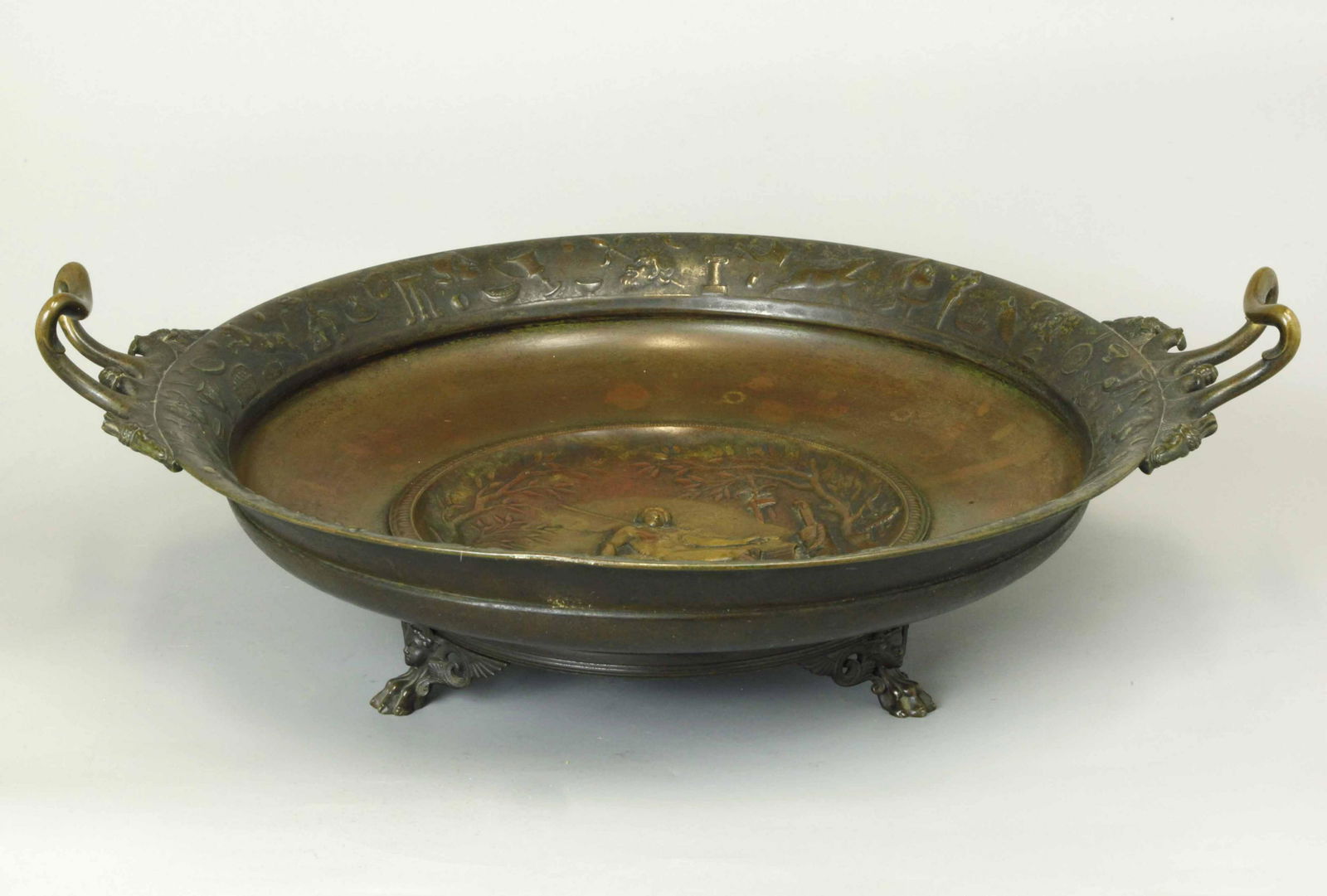 19th century bronze centerpiece by E.LEVILLAIN (1 of 7)